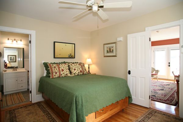 THE INNS AT GREENLE (Boothbay Harbor)